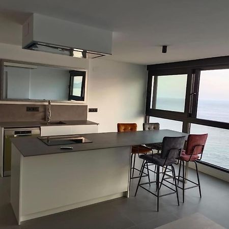 Estupendo Apartamento En Planta 23 Primera Linea Benidorm Kültér fotó